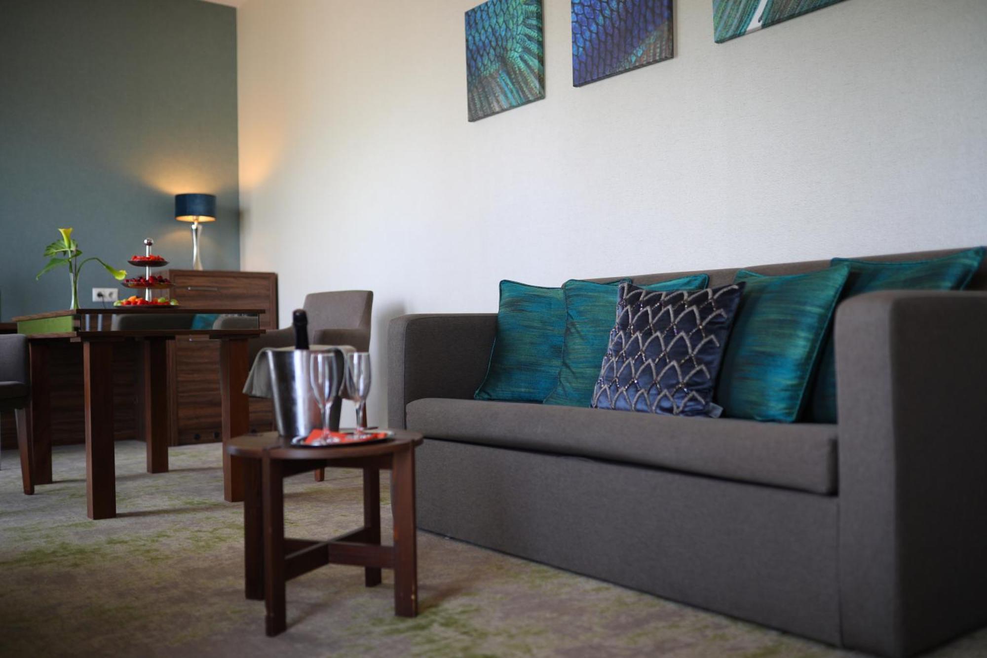 Tiszakécske Barack Thermal Hotel And Spa מראה חיצוני תמונה